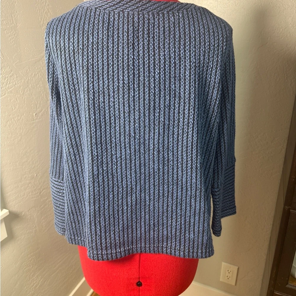 Habitat Clothes to Live In Textured Stripe Knit Top Blue Black Size S